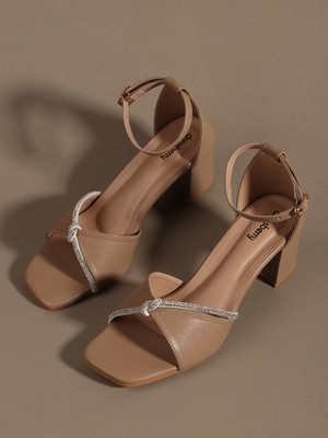 Dressberry Women Heels(Beige , 5)