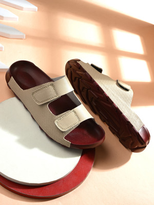 Roadster Men Sandals(Maroon , 11)