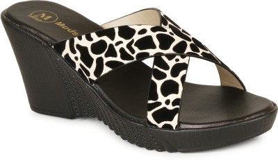 mudsi Women Wedges(Black, White , 5)