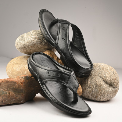 G WALK Men Flats(Black , 8)