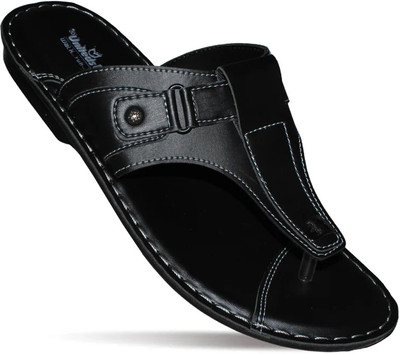 UNITEDS PU Men Sandals(Black , 6)