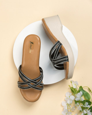 faishstar Women Wedges(Black , 8)