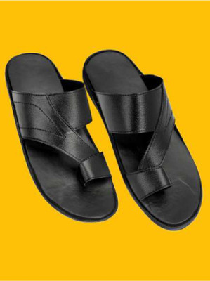 Lyo Eager Men Sandals(Black , 8)