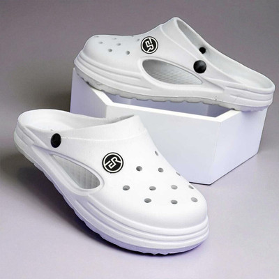 ERANC Men Clogs(White , 6)