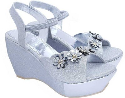 Sonakey Women Wedges(Silver , 6)