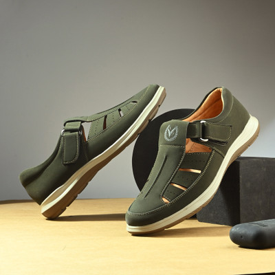 Vellinto Men Casual(Olive , 8)