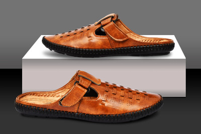 WUGATTI Men Casual(Tan , 7)