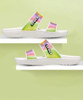 CROCS Classic Men Clogs(Multicolor , 7)