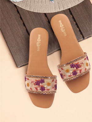 Bambam Women Flats(Beige , 7)