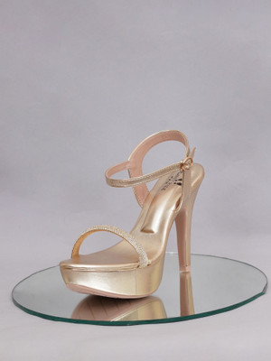 PLANET WALK Heels Sandals Lightweight, Breathable, Comfortable Everyday Cushioned Insole Women Heels(Gold , 5)