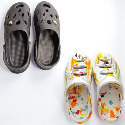 Monrav Men Clogs(Black, Multicolor , 7)