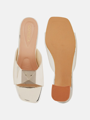 CORSICA Women Heels(Silver , 6)