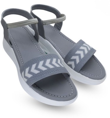 WESTERN VALLEY Women Wedges(Grey , 7)