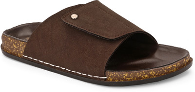 Roadster Men Sandals(Brown , 6)