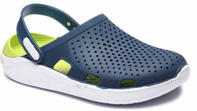 BOAT RIDE Men Blue, Green Clogs