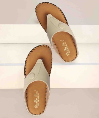 BIG BIRD FOOTWEAR Flat Casual V-strap Doctor Sandals for Women & Girls (Cream) Women Off White Casual