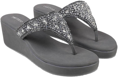 METRO Women Wedges(Grey , 6)