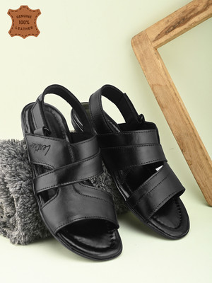 PROVOGUE Men Sandals(Black , 6)