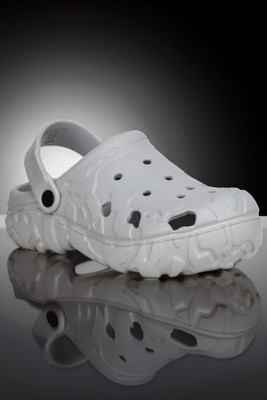 Wild Leopard Men Clogs(Grey , 8)
