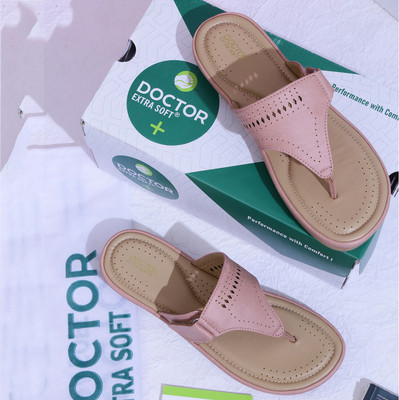 DOCTOR EXTRA SOFT Flat Memory Foam Slippers/FlipFlops Comfortable Sandals Adjustable Strap Women Flats(Tan , 6)