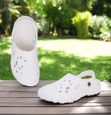 Kapani Fashion Men Clogs(White , 8)