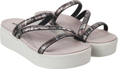 MOCHI Women Wedges(Grey , 7)