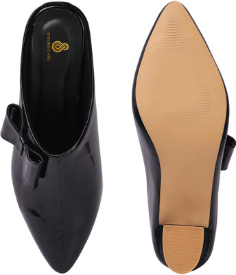 SNEAKERSVILLA Women Heels(Black , 6)