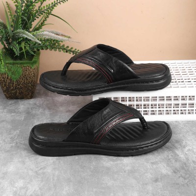 MOCHI Men Sandals(Black , 8)