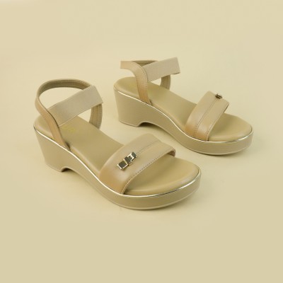 OZURI Women Heels(Beige , 6)