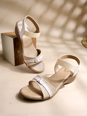 SHOETOPIA Women Heels(Tan , 9)