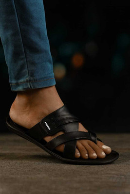 PODDAR PODDAR Premium Black Mens Sandals Stylish Lightweight PU Slide Men Casual(Black , 9)