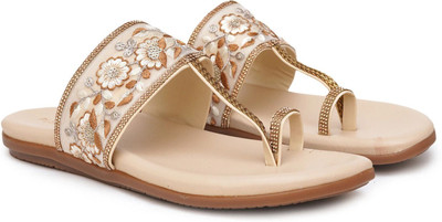 PLANET WALK Lightweight comfort extra-soft with trendy, premium stylish design Women Flats(Beige , 4)