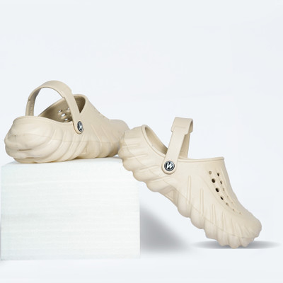 WAALK Men Clogs(Beige , 8)