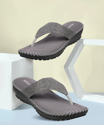MOCHI Women Flats(Grey , 4)