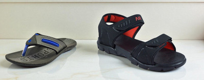 Classica Men Sandals(Black, Red , 8)