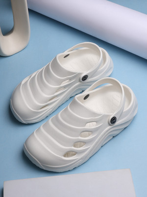 TOE CANDY Men Clogs(White , 7)