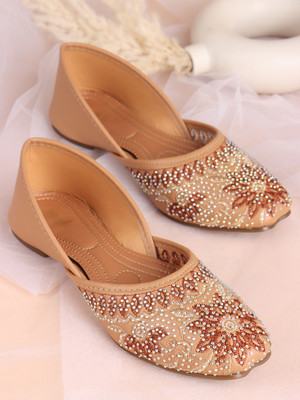 ANOUK Ethnic Embroidred Jutis and Mojaris Bellies For Women(Beige , 5)