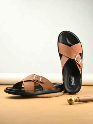 Roadster Men Sandals(Black , 8)