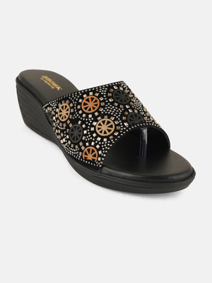 ANOUK Women Wedges(Black , 3)