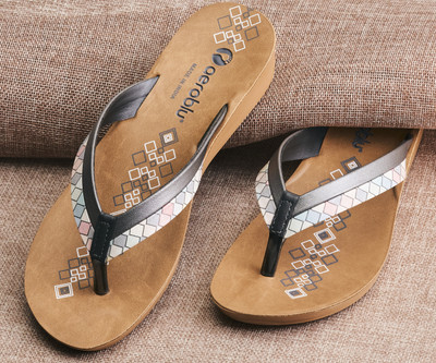 Aeroblu Women Flats(Grey , 5)