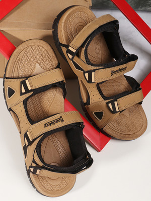 Roadster Men Sandals(Tan , 7)
