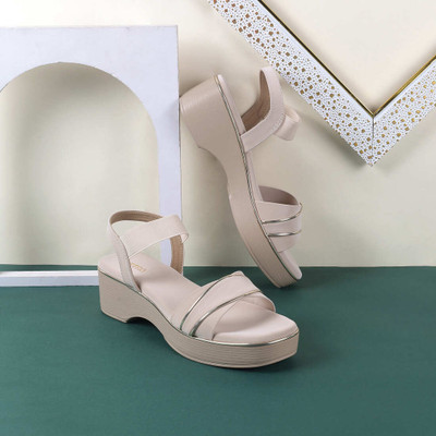 METRO Women Heels(Beige , 4)