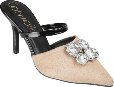 Catwalk Women Flats(Beige , 5)