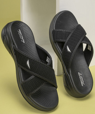 RED TAPE Women Sandals(Black , 7)