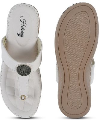 HELEEY Women Flats(White , 3)