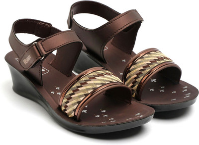 RRIDDERS Women Wedges(Brown , 6)