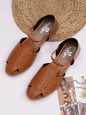 PLANET WALK Lightweight comfort extra-soft with trendy, premium stylish design Women Flats(Beige , 5)