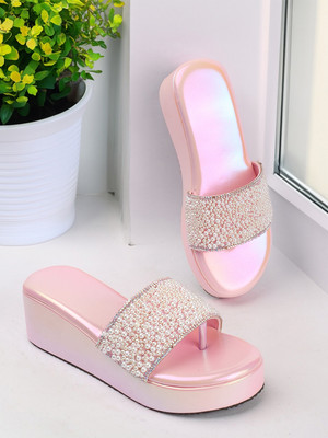 Kinni Kat Women Wedges(Pink , 7)