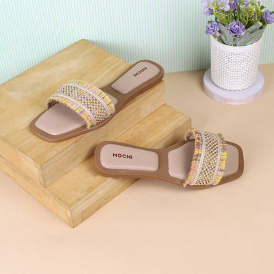 MOCHI Women Flats(Beige , 4)