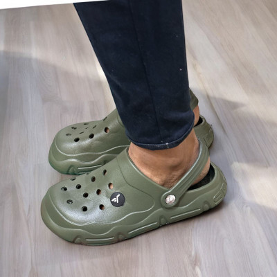 TRZ Men Clogs(Olive , 8)